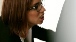 Captura de 'Secretary With Glasses' nº 73