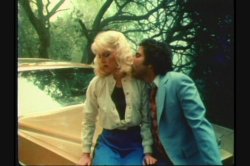 'Blonde Next Door' screenshot nº 18