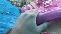Captura de 'Trespassing & Skinny Dippin' Sex with Stepsis' nº 21