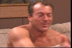 Captura de 'Desperately Horny Housewives' nº 34