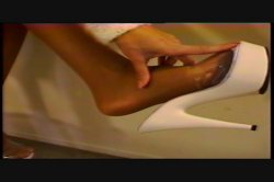 'Tabitha's Lesbian Masturbation Party' screenshot nº 9