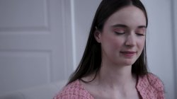 Captura de 'Lesbian Adventures: Older Women Younger Girls Vol. 19' nº 52