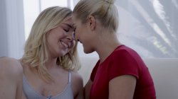 Captura de 'Lesbian Adventures: Older Women Younger Girls Vol. 19' nº 138