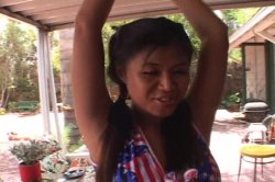 Captura de 'Asian Cheerleader Cavity Search 6' nº 81