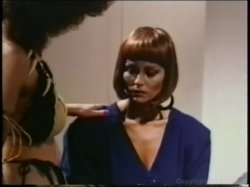 Captura de 'Kay Parker's Lesbian MILF Party' nº 62