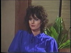 Captura de 'Kay Parker's Lesbian MILF Party' nº 126