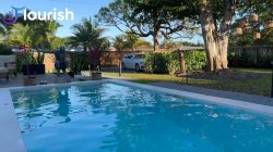 Captura de 'Anna Kovachenko Gives MrFlourish 3 Day Resort Tour' nº 11