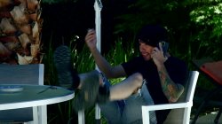 Captura de 'Couples Seeking Teens 16' nº 39