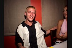 'Shane's World 34 - Miami' screenshot nº 91