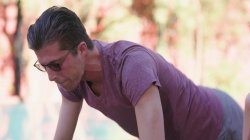 Captura de 'Asian Yoga Retreat' nº 5