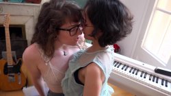Captura de 'Girl Girl Sex 248' nº 24