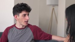 Captura de 'Busty Stepmom Stories 1' nº 7