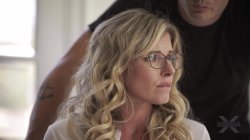 Captura de 'The Bully Meets My Mom' nº 19