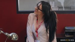 'Overworked Titties 20' screenshot nº 29