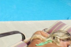 Captura de 'Anal Beach Buns' nº 1