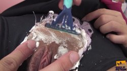 Captura de 'Big Tits And Shaved Pussy Asian Girl Masturbated With Finger Fucking And Vibrators' nº 135
