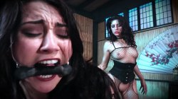 'Lesbian Domination' screenshot nº 54