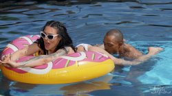 'Poolside Poundings' screenshot nº 70