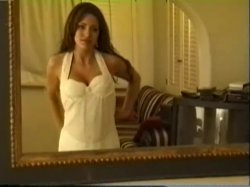 Captura de 'Bob's Videos #137 - Is Taylor St. Clair Married?' nº 6
