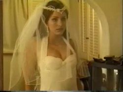 Captura de 'Bob's Videos #137 - Is Taylor St. Clair Married?' nº 73