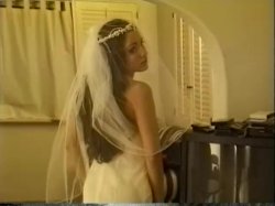 Captura de 'Bob's Videos #137 - Is Taylor St. Clair Married?' nº 76