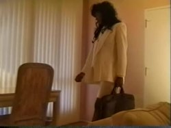 Captura de 'Bob's Videos #137 - Is Taylor St. Clair Married?' nº 24