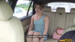 Captura de 'Fake Taxi Presents - Sasha' nº 41