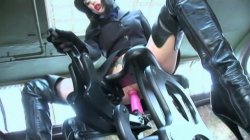 Captura de 'Ladies Of Pleasure' nº 3