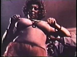 Captura de 'Softcore Nudes 620: Big Boob Bonanza Rated Hard R '60s & '70s (All Color)' nº 8