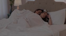 Captura de 'Lesbian Seductions Older/Younger 72' nº 118