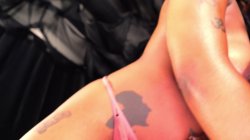 Captura de 'Lick It Up: Madam Carmen's Sweaty JOI' nº 54