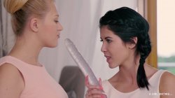 'Girl Knows 19, A' screenshot nº 92