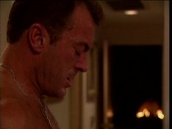 Captura de 'Naked Hollywood 21 & 22' nº 35