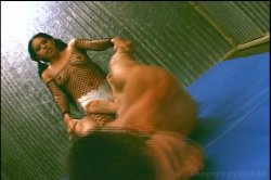 Captura de 'Caged Dirty Sex Wrestling' nº 46