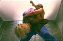 Captura de 'Caged Dirty Sex Wrestling' nº 119