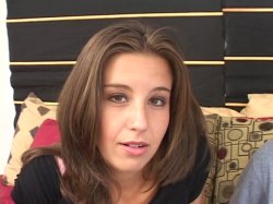 'Her 1st Anal' screenshot nº 3