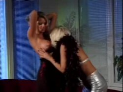 'Decadent Divas 9' screenshot nº 90