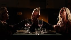 Captura de 'Aubrey For Dinner' nº 73
