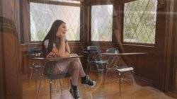 Captura de 'Trans School Girls' nº 1