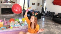 'So Young So Sexy POV 2' screenshot nº 123