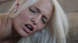 Captura de 'Kinky College Girls' nº 93