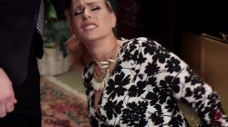 Captura de 'Squirting Step-Daughter Punish Fucked' nº 25