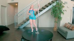 'Come Closer 7' screenshot nº 89