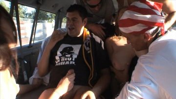 Girls Suck Cock in a Vehicle