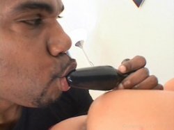 Captura de 'Black Dick In My White Ass' nº 27