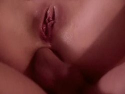 Captura de 'First Anal Experience' nº 77