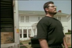 Captura de 'Looking In' nº 3