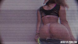 Captura de 'Cyberbabe: A Nerds Of Porn Parody' nº 12