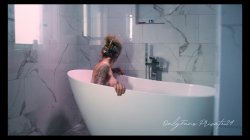 Captura de 'Bath' nº 11