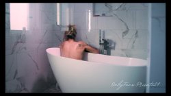 Captura de 'Bath' nº 27